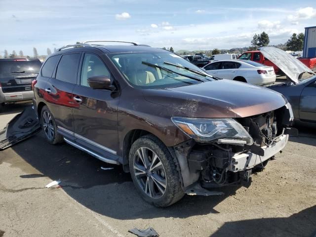 2020 Nissan Pathfinder Platinum