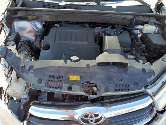 2016 Toyota Highlander XLE