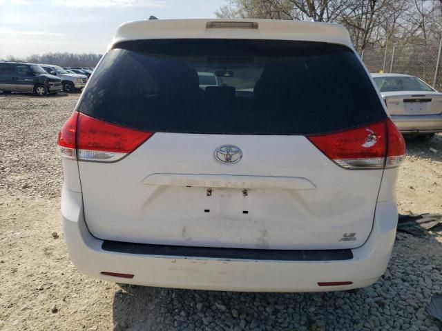 2012 Toyota Sienna LE