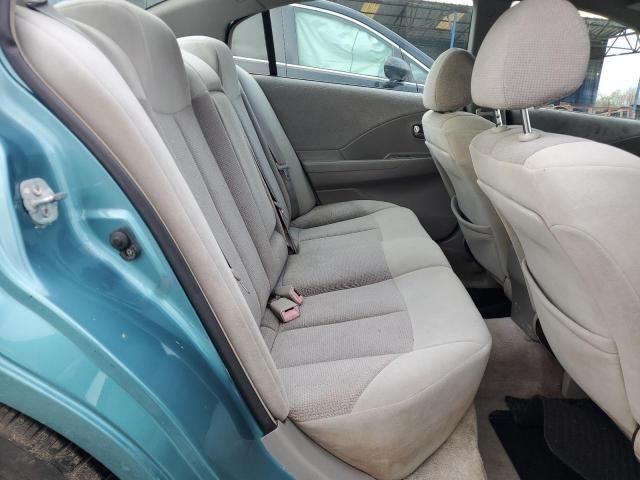 2002 Nissan Altima Base