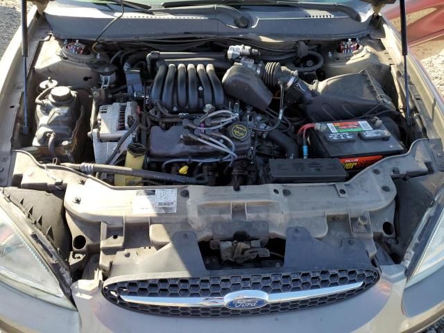 2002 Ford Taurus SE