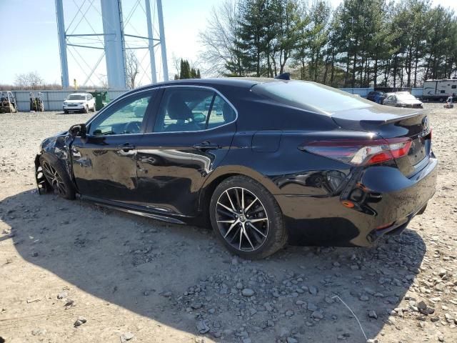 2021 Toyota Camry SE