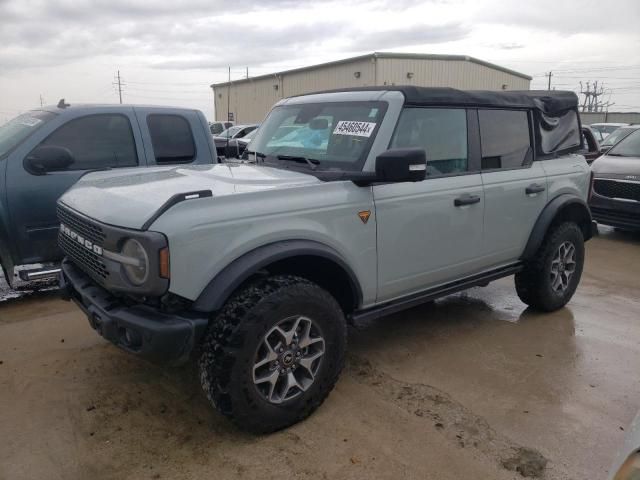 2022 Ford Bronco Base