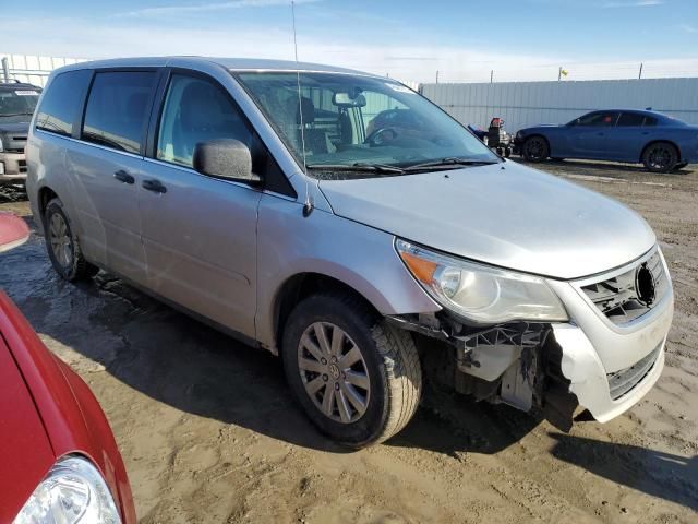 2011 Volkswagen Routan S