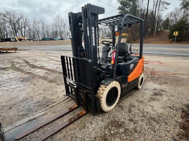 2016 Doosan G25E