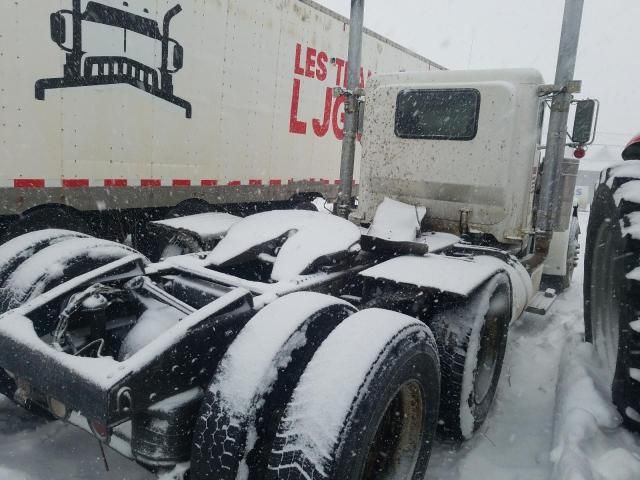 2002 Peterbilt 379