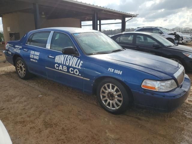 2007 Lincoln Town Car Signature