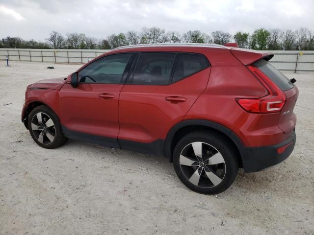 2019 Volvo XC40 T5 Momentum