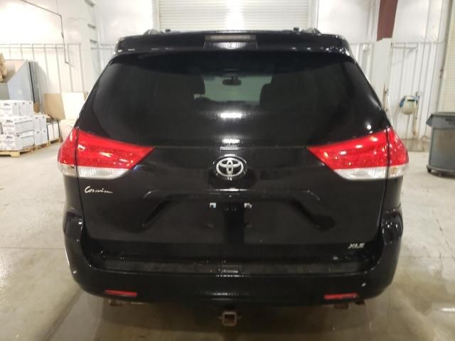 2011 Toyota Sienna XLE