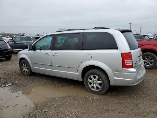 2009 Chrysler Town & Country Touring