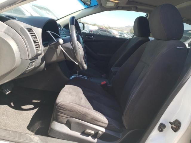 2010 Nissan Altima Base