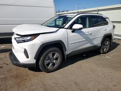 Carros salvage sin ofertas aún a la venta en subasta: 2023 Toyota Rav4 XLE