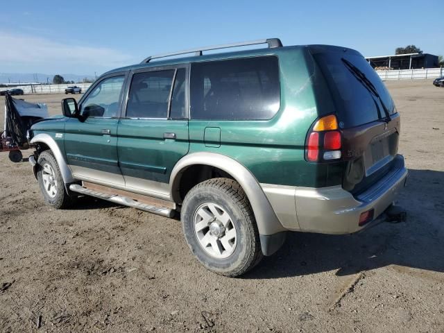 2002 Mitsubishi Montero Sport XLS