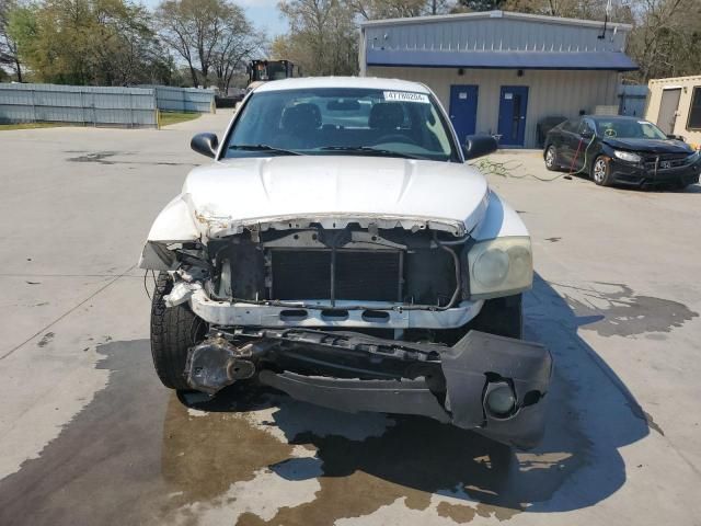 2005 Dodge Dakota Quad SLT