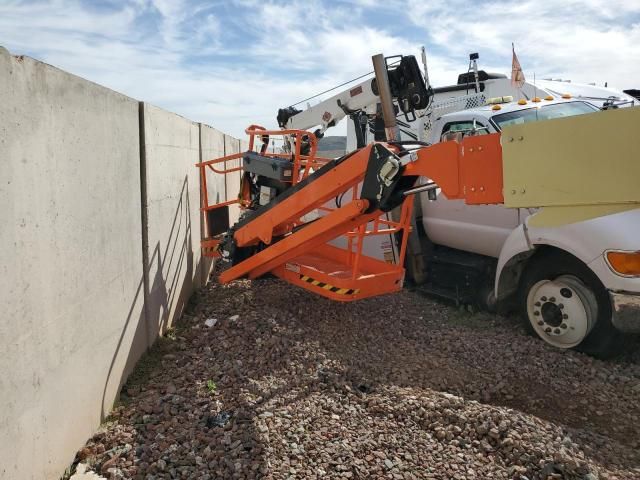 2022 JLG Skytrack