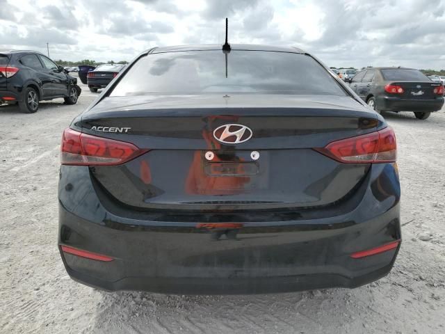 2022 Hyundai Accent SE