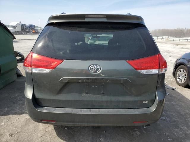 2014 Toyota Sienna LE