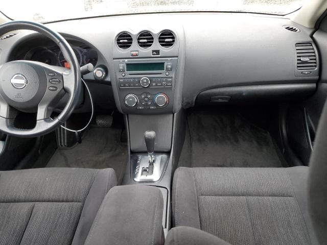 2011 Nissan Altima Base