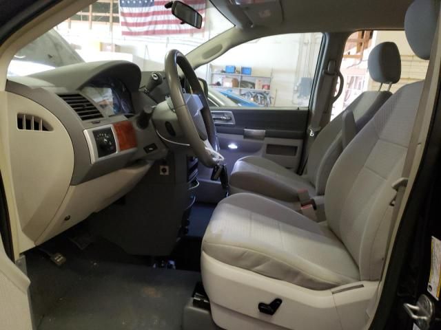 2008 Chrysler Town & Country Touring