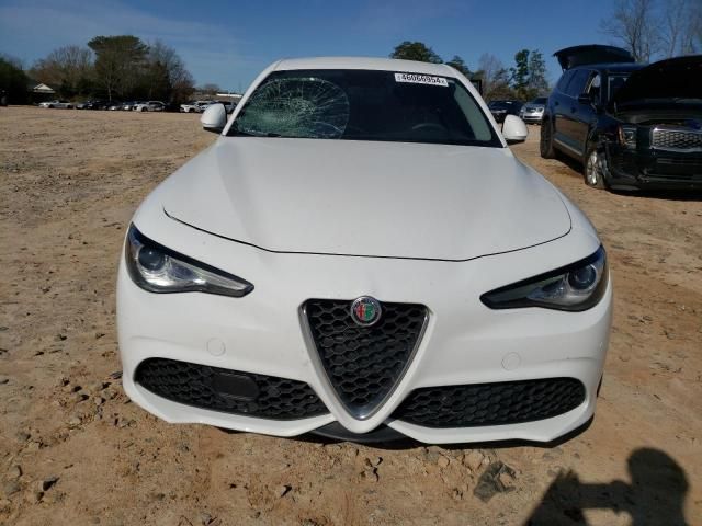 2017 Alfa Romeo Giulia Q4