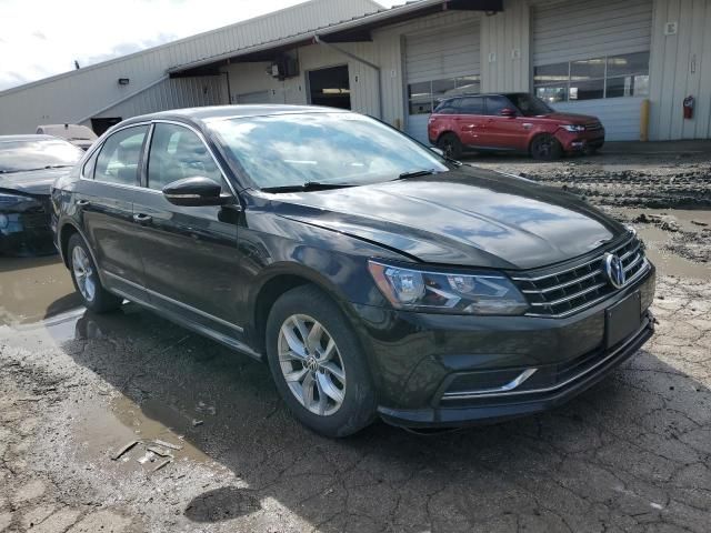 2016 Volkswagen Passat S