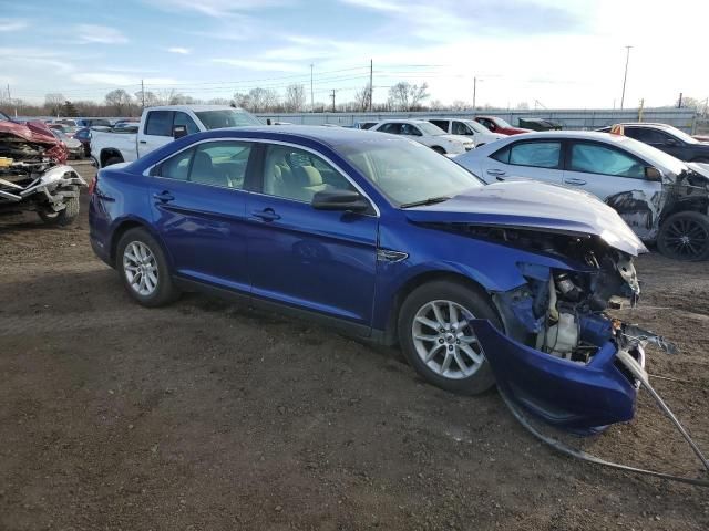 2013 Ford Taurus SE