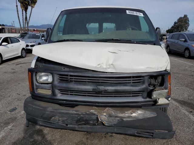 2000 Chevrolet Express G2500