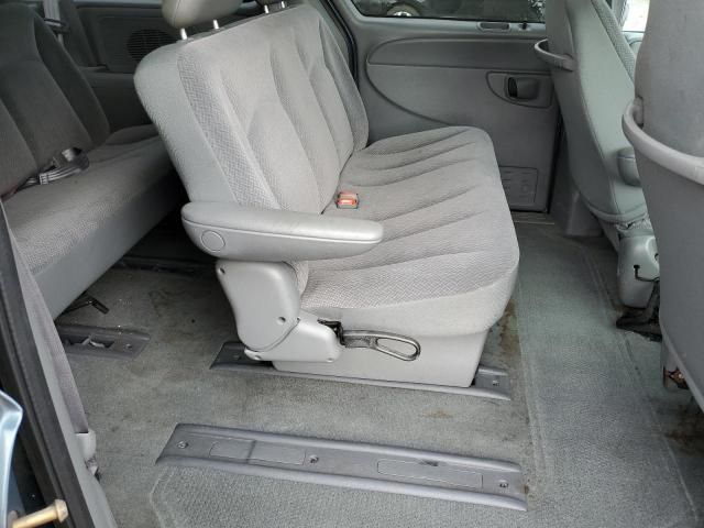 2005 Dodge Grand Caravan SE