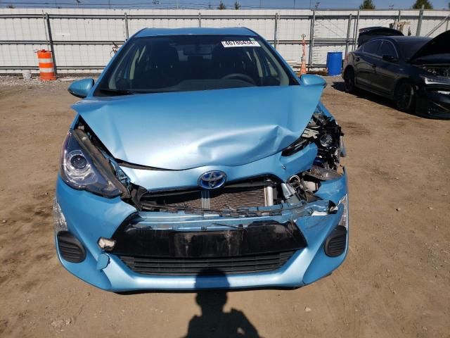 2016 Toyota Prius C