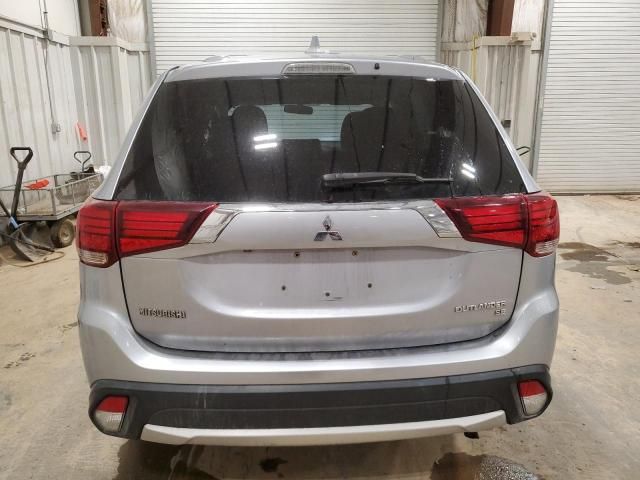 2017 Mitsubishi Outlander SE