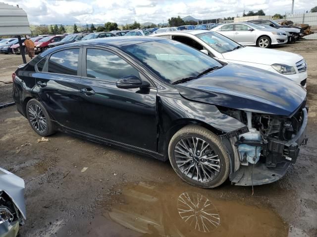 2023 KIA Forte GT Line