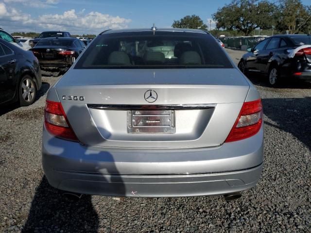 2011 Mercedes-Benz C300