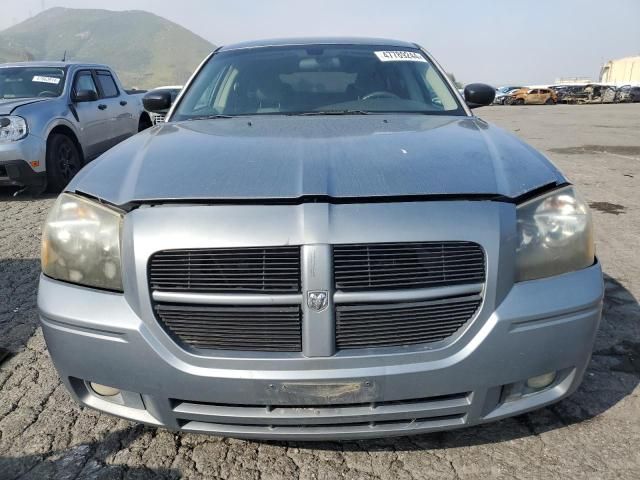 2006 Dodge Magnum SXT