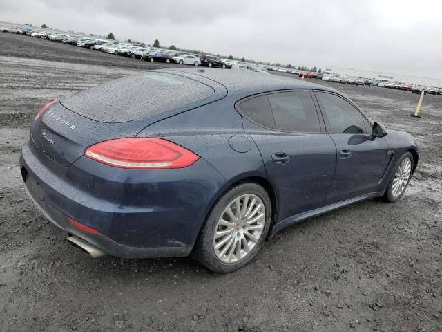 2014 Porsche Panamera 2