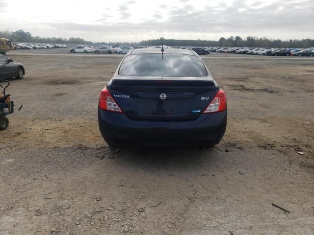 2013 Nissan Versa S