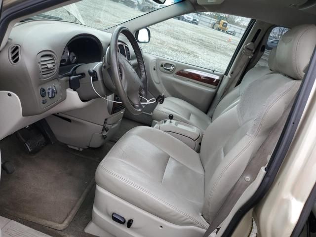 2005 Chrysler Town & Country Limited