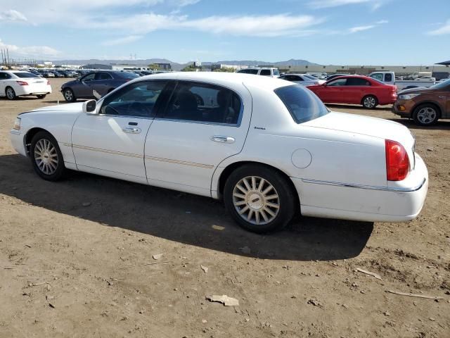 2003 Lincoln Town Car Executive