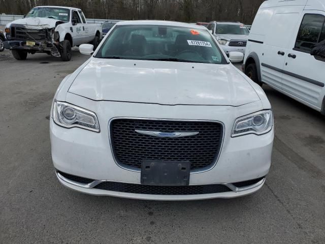 2015 Chrysler 300 Limited