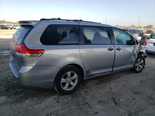 2012 Toyota Sienna