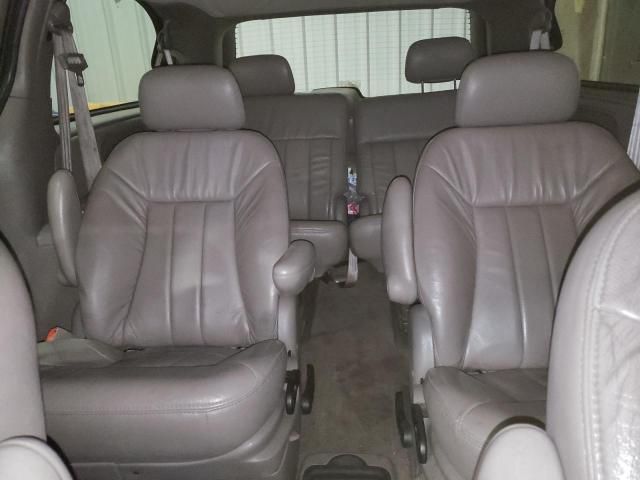 2001 Chrysler Town & Country LXI