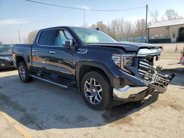 2022 GMC Sierra K1500 SLT