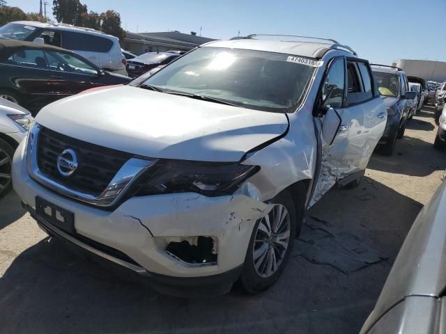 2019 Nissan Pathfinder S