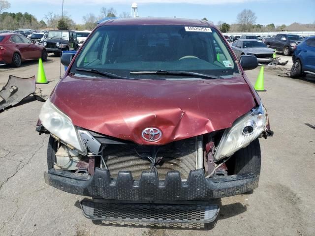 2013 Toyota Sienna