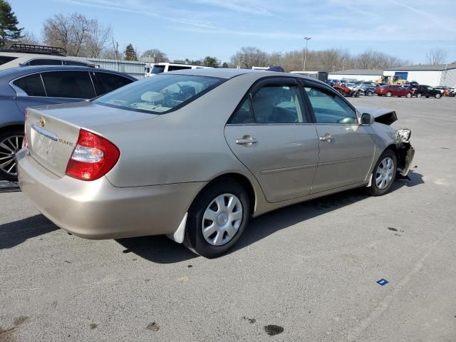 2004 Toyota Camry LE