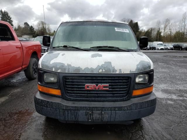 2004 GMC Savana G3500