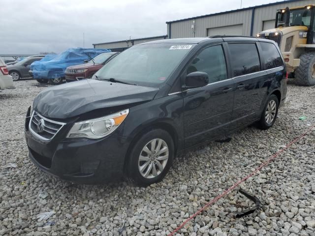 2012 Volkswagen Routan SE