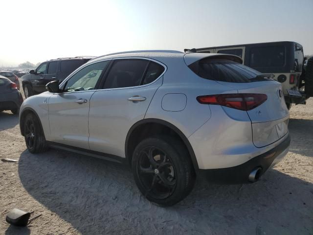 2018 Alfa Romeo Stelvio TI