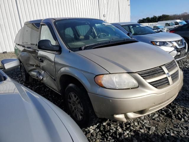 2005 Dodge Grand Caravan SE