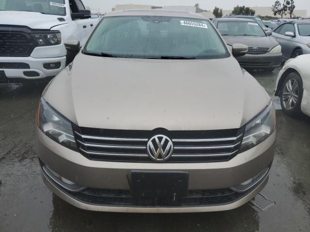 2015 Volkswagen Passat SE