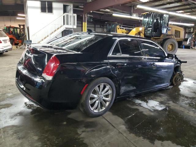 2017 Chrysler 300 Limited